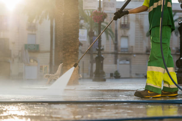 Best Rust Removal  in Gulf Breeze, FL